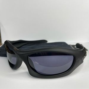 MENS OAKLEY SUNGLASSES